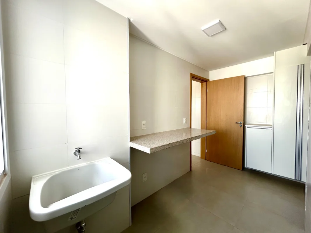 Thumbnail 16