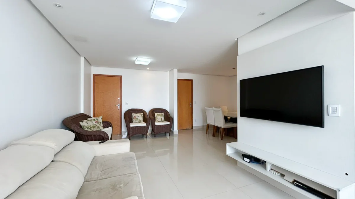 Fachada do Apartamento à Venda no Zeneida Resende, 105m², Próximo a Saga