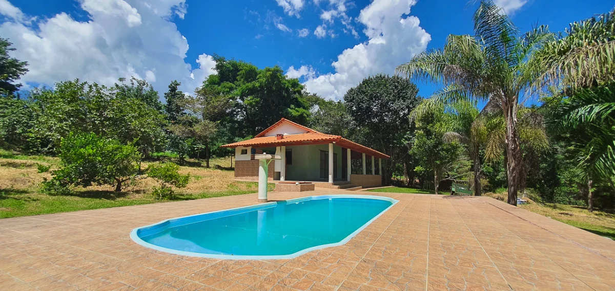 Fachada do CHÁCARA EM CONDOMÍNIO FECHADO PRÓXIMO A NERÓPOLIS